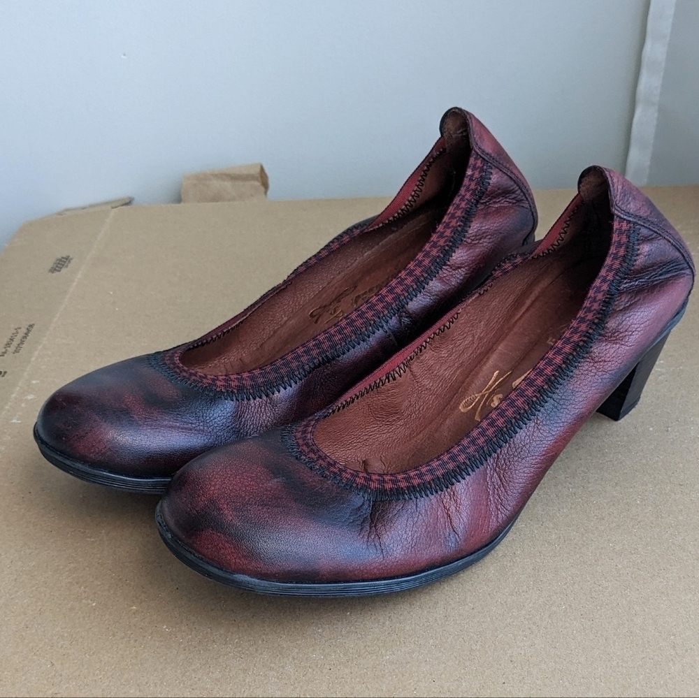 Hispanitas round toe heels Bordeaux red black size 38 s1